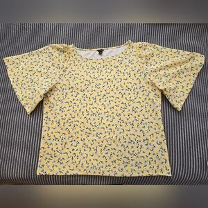 Ann Taylor yellow floral top size M